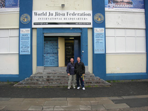 Adriano Busa' e Andrea Colombini all'ingresso del Quartier Generale WJJF